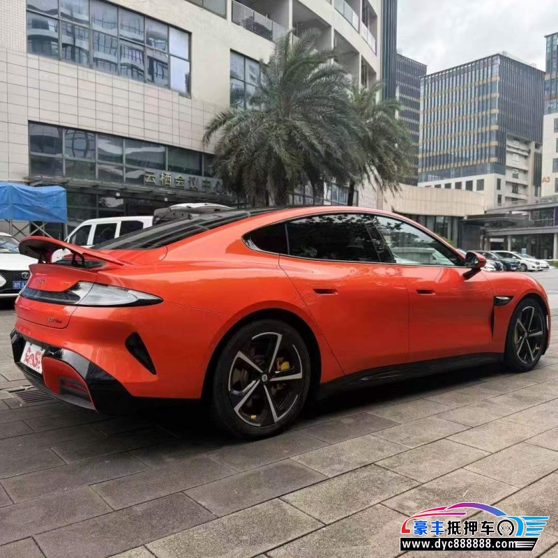 25年小米SU7轿车抵押车出售