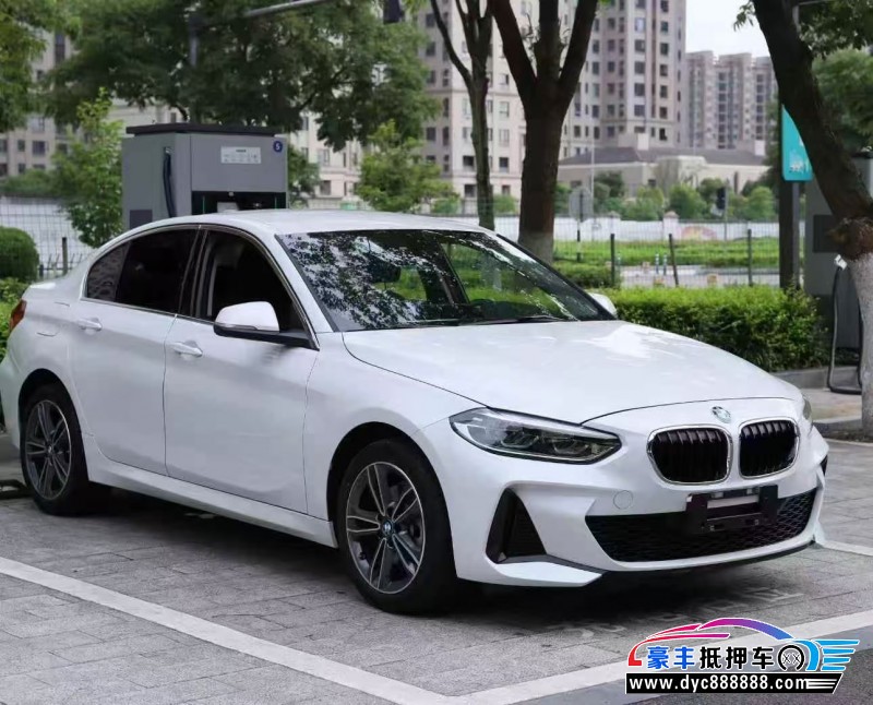 23年宝马1系轿车抵押车出售