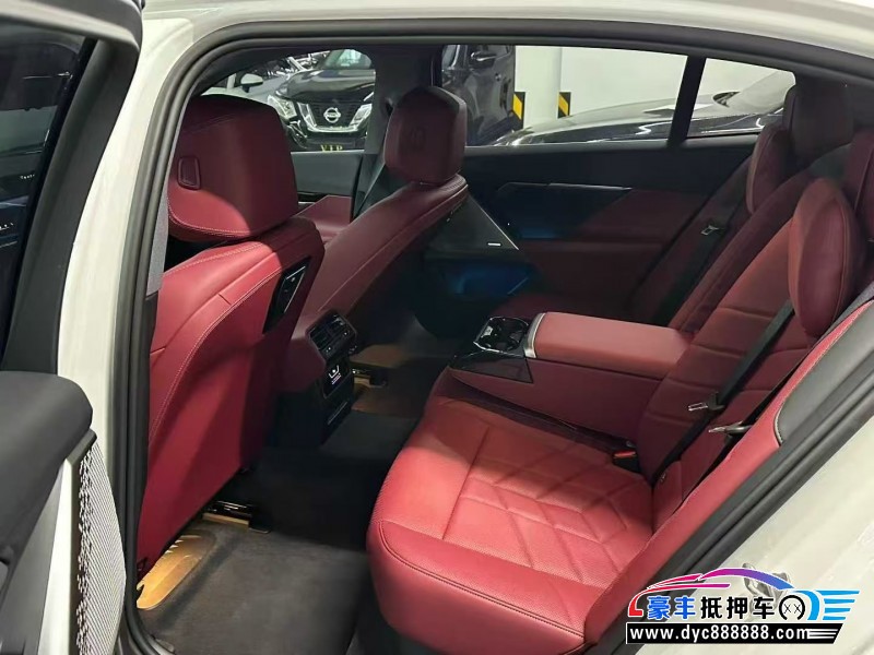 24年宝马5系轿车抵押车出售