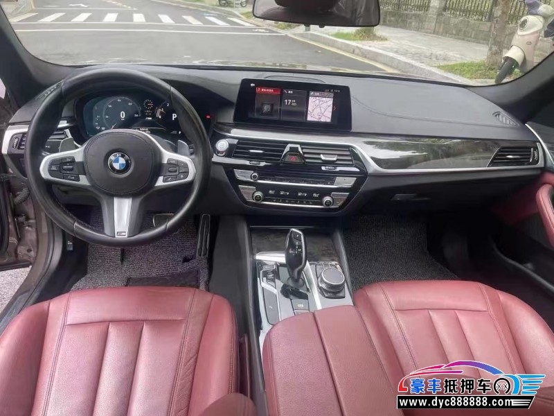 19年宝马5系轿车抵押车出售