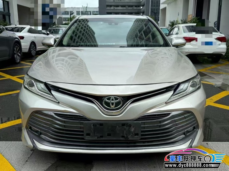 19年丰田凯美瑞轿车抵押车出售