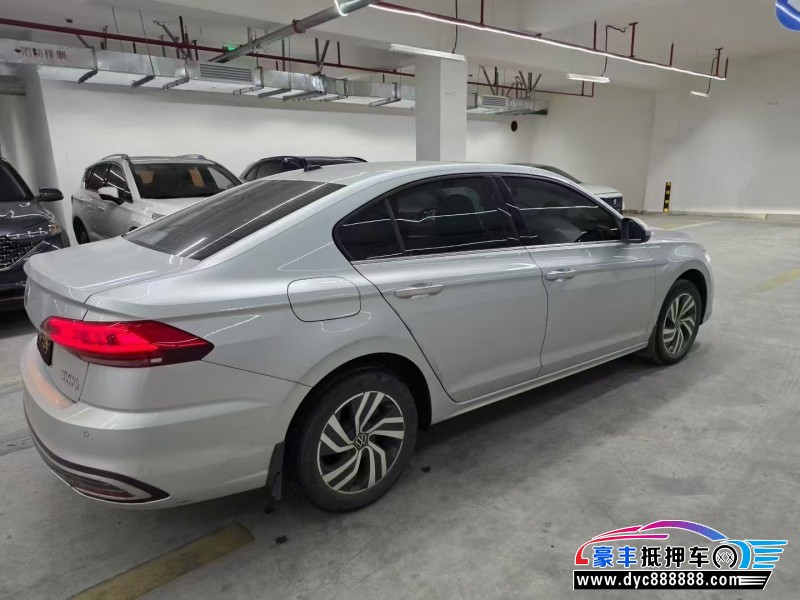 24年大众宝来轿车抵押车出售