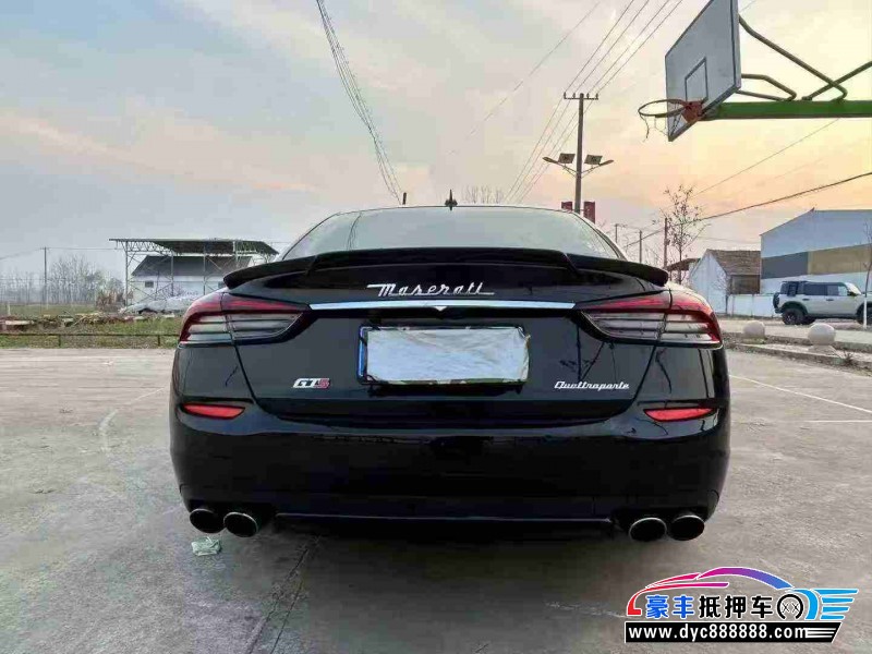 14年玛莎拉蒂总裁轿车抵押车出售