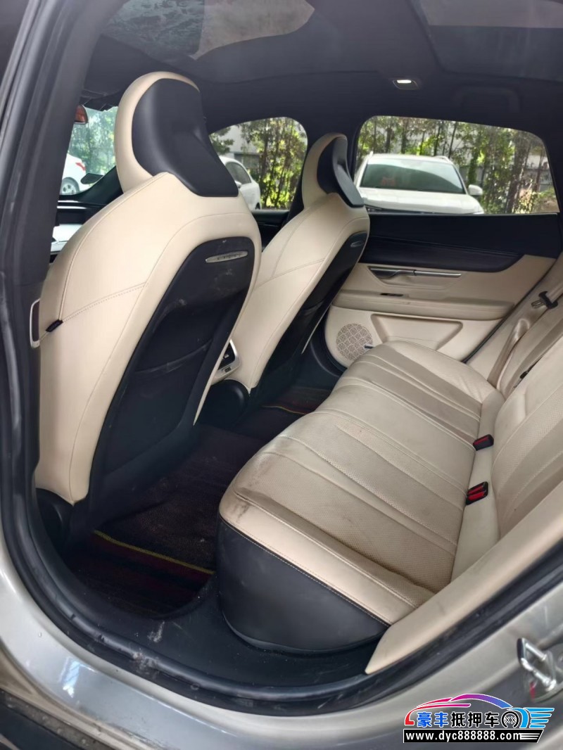 21年小鹏汽车P7轿车抵押车出售