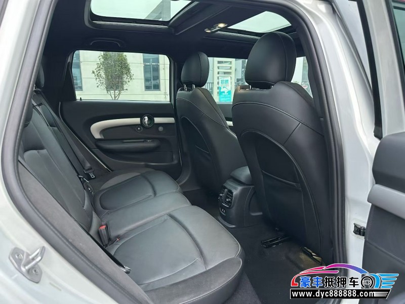 22年宝马MINI轿车抵押车出售