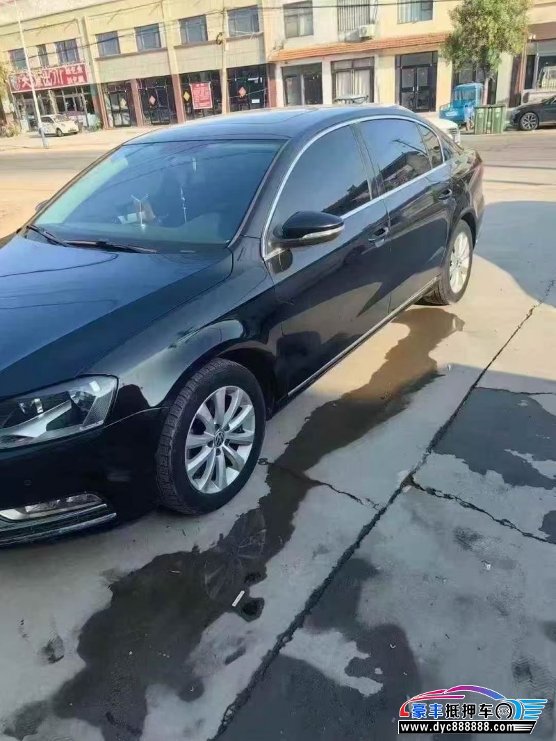 17年大众迈腾轿车抵押车出售