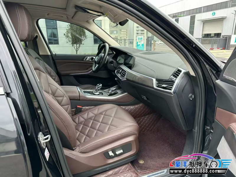 22年宝马X5轿车抵押车出售