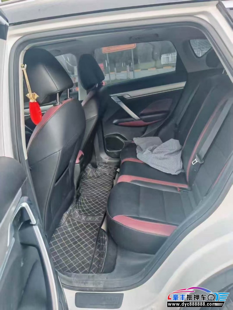 22年吉利缤越轿车抵押车出售