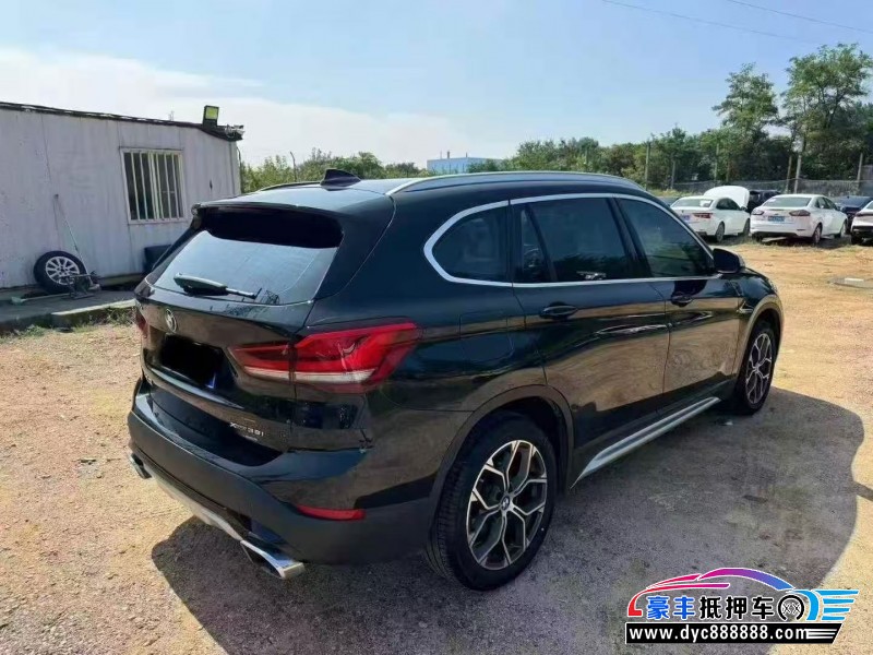 22年宝马X1SUV抵押车出售