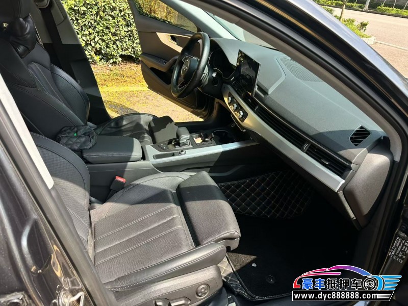 23年奥迪A4L轿车抵押车出售