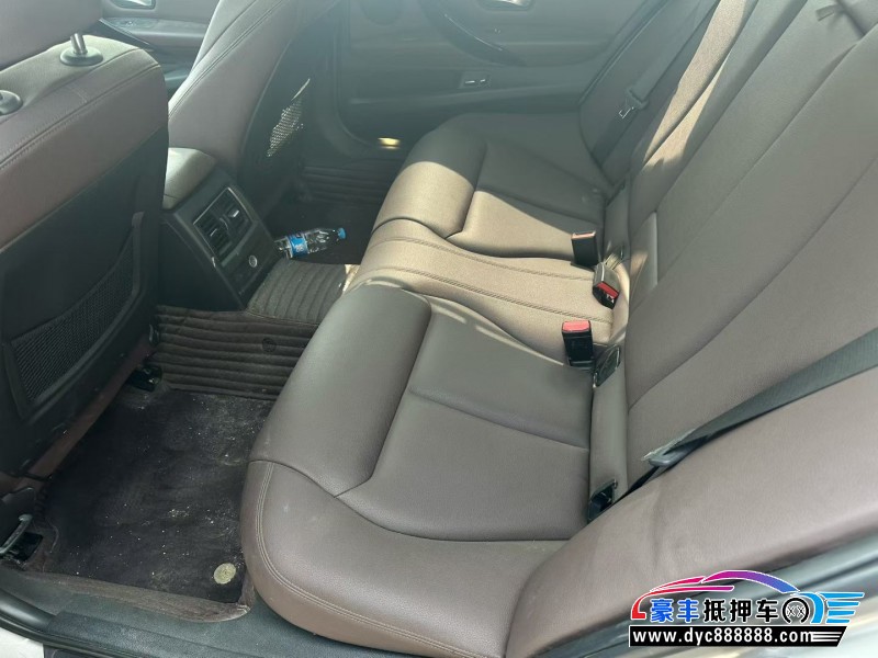 19年宝马3系轿车抵押车出售