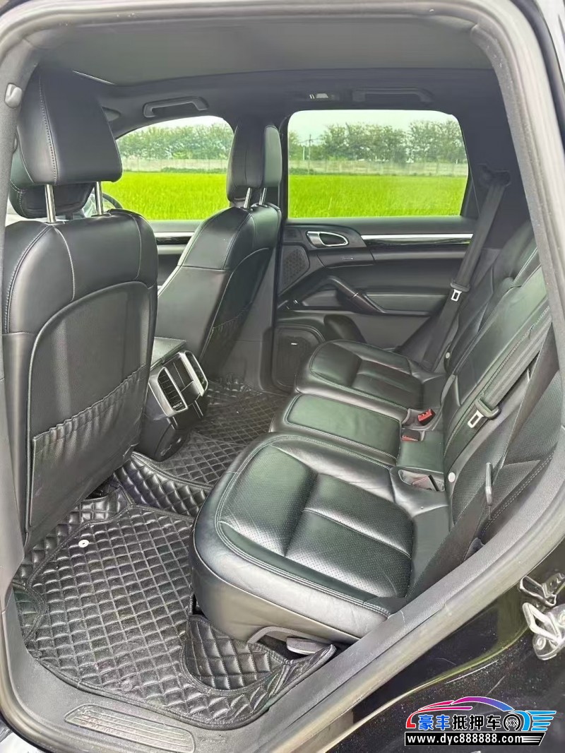 15年保时捷卡宴SUV抵押车出售