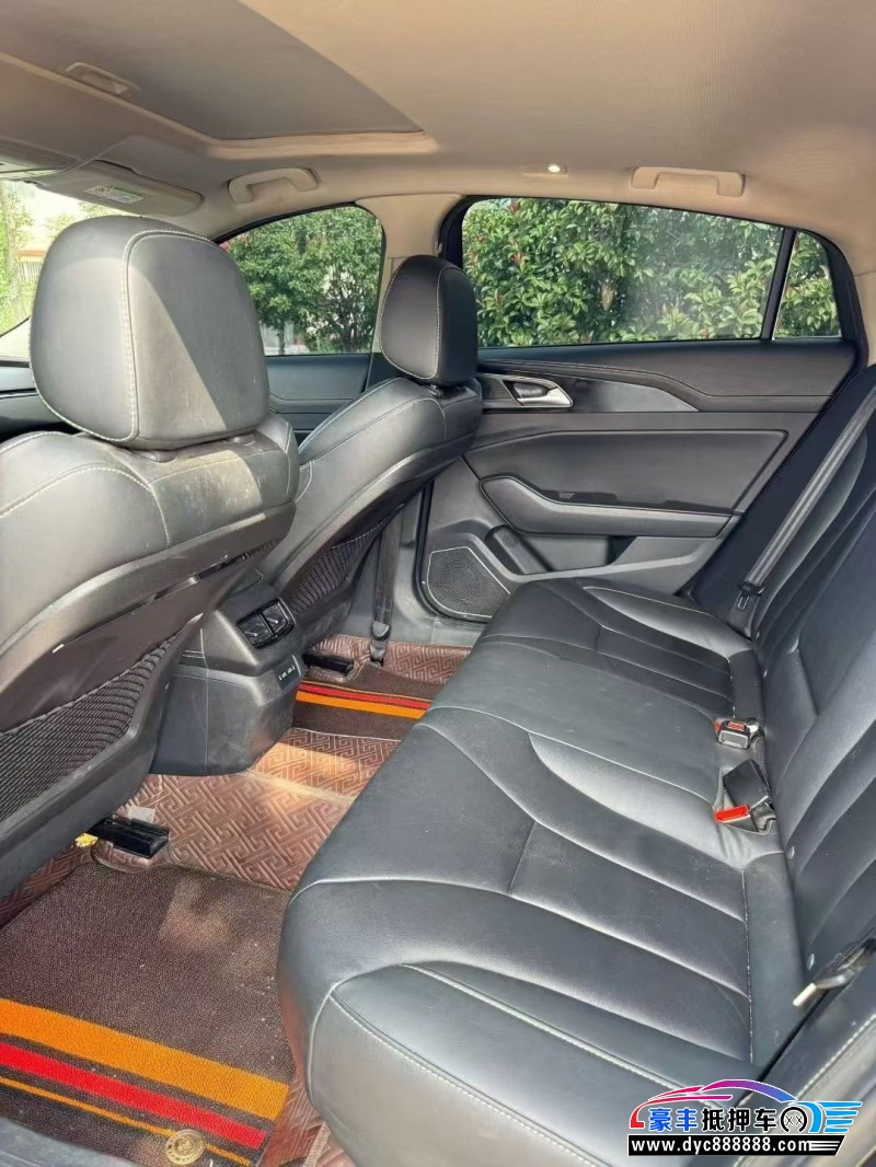 19年红旗H5轿车抵押车出售