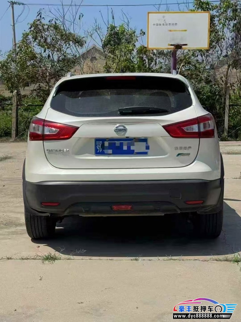 17年日产逍客轿车抵押车出售