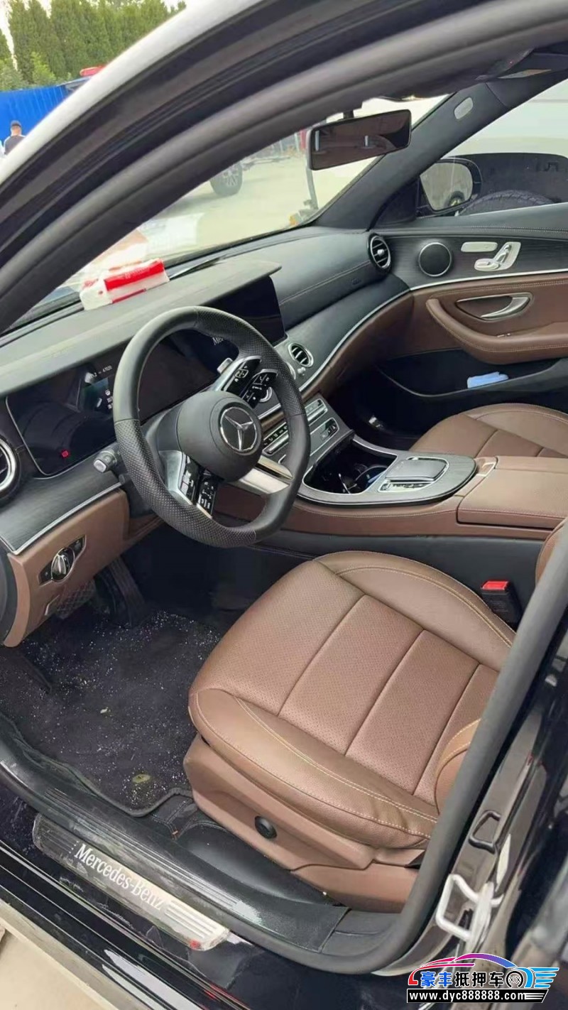 23年奔驰E轿车抵押车出售