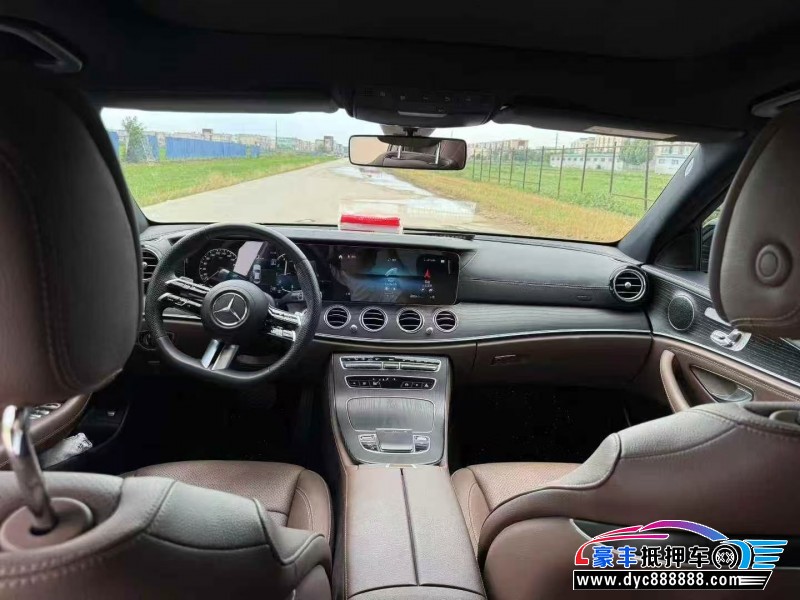 23年奔驰E轿车抵押车出售