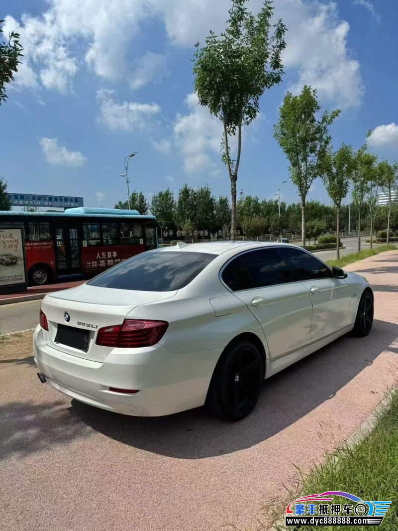15年宝马5系轿车抵押车出售