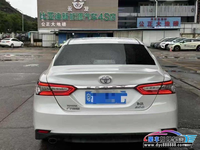 19年丰田凯美瑞轿车抵押车出售