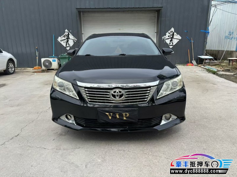 14年丰田凯美瑞轿车抵押车出售