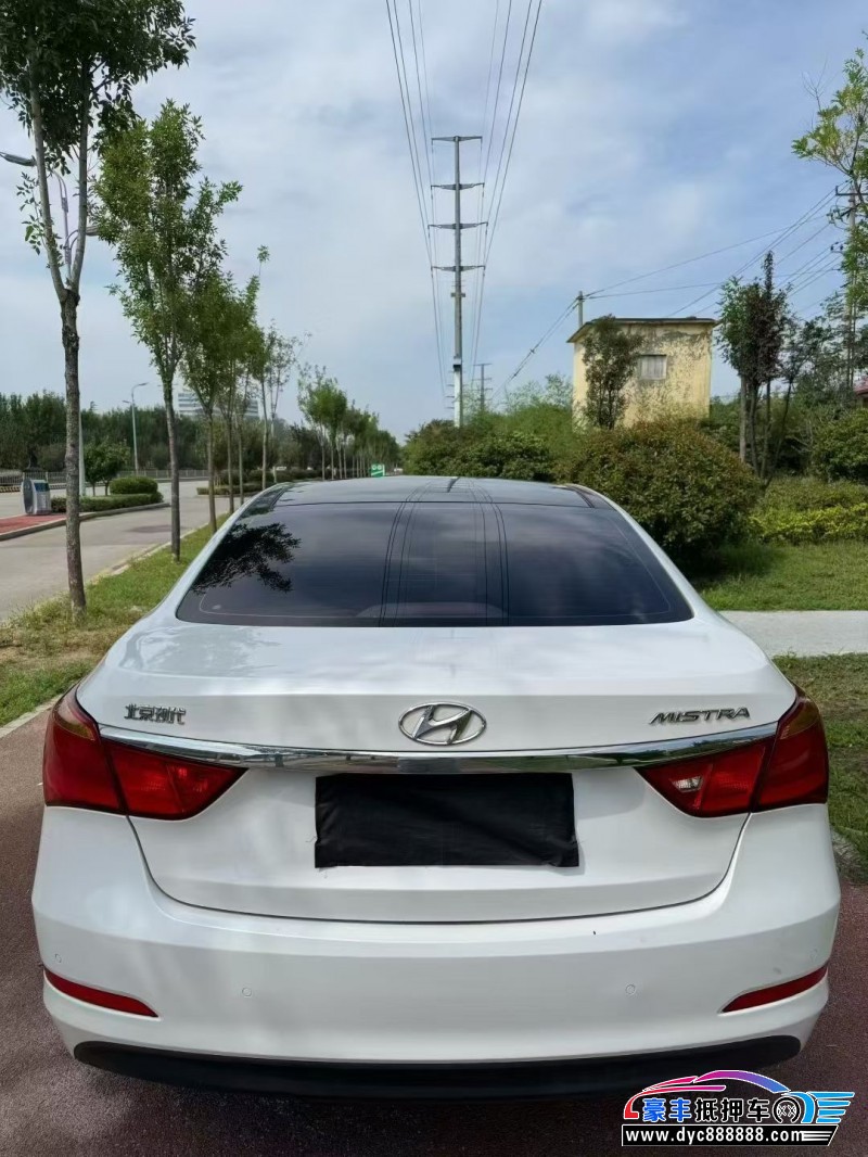 16年现代名图轿车抵押车出售