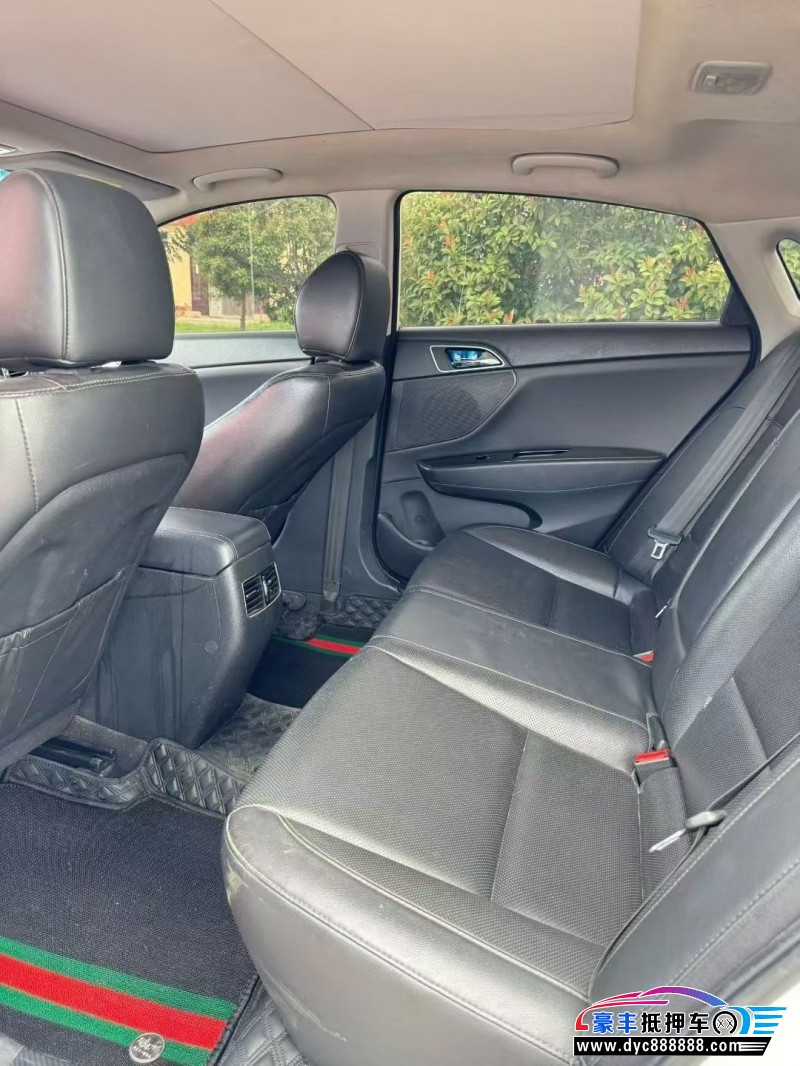 16年现代名图轿车抵押车出售