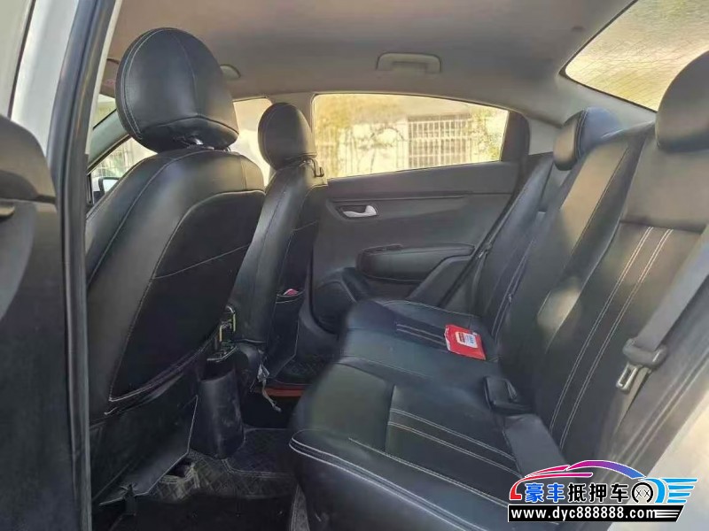 17年起亚K2轿车抵押车出售