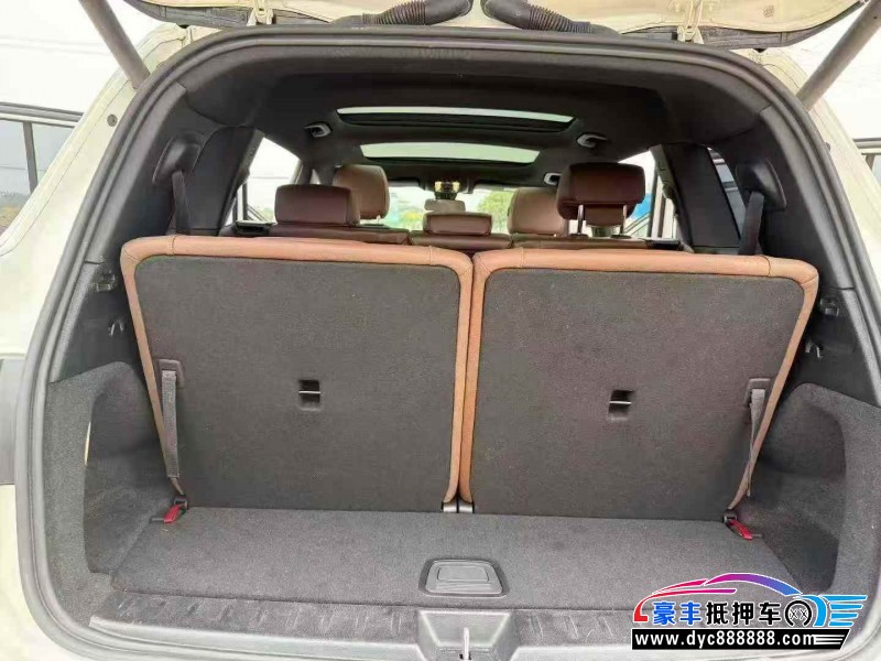 22年奔驰GLB轿车抵押车出售