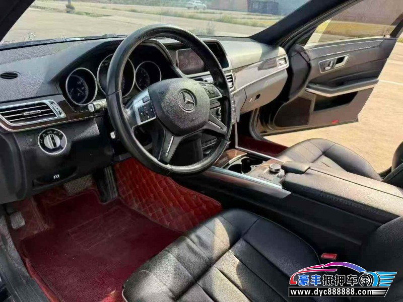 16年奔驰E轿车抵押车出售