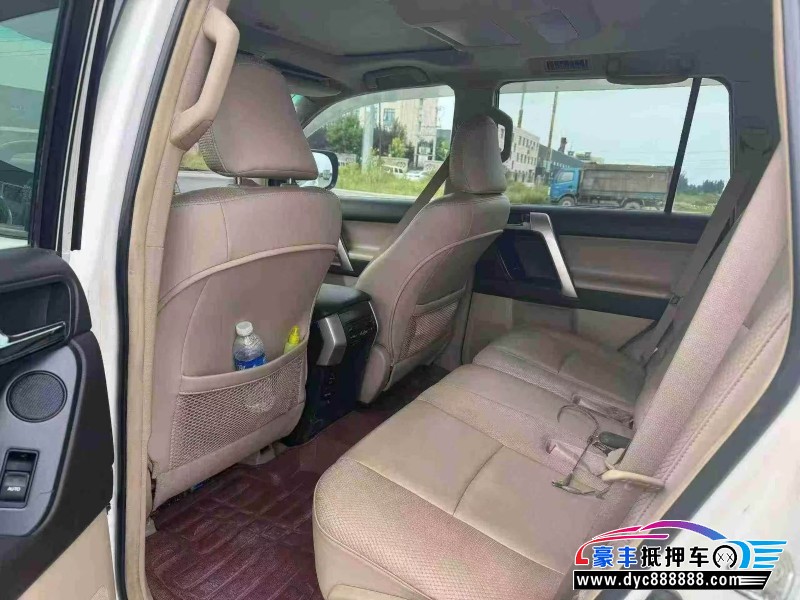 12年丰田普拉多（霸道）轿车抵押车出售