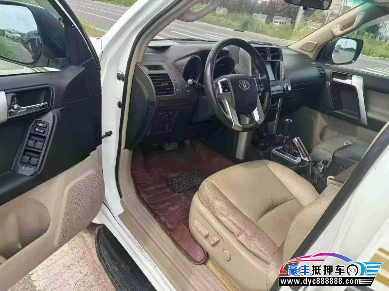 12年丰田普拉多（霸道）轿车抵押车出售
