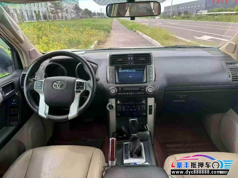 12年丰田普拉多（霸道）轿车抵押车出售