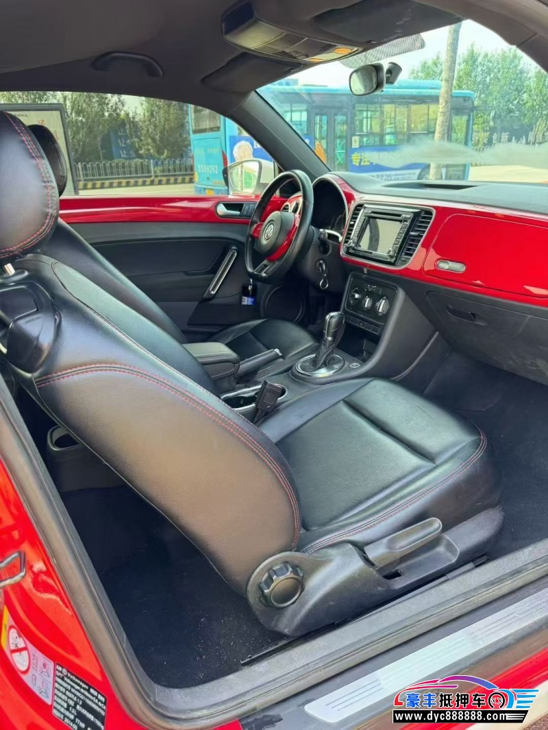 14年大众甲壳虫轿车抵押车出售