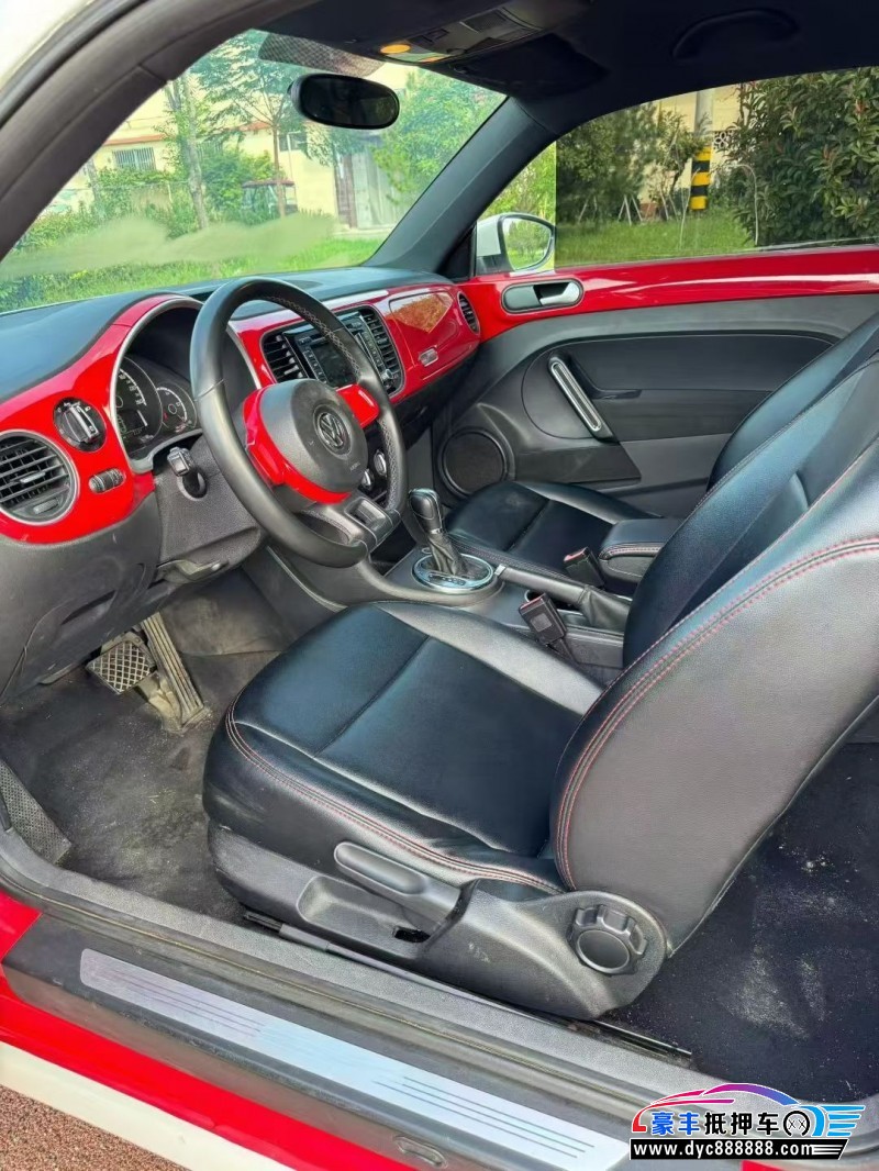 14年大众甲壳虫轿车抵押车出售