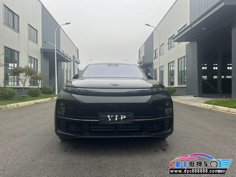 23年理想L7轿车抵押车出售