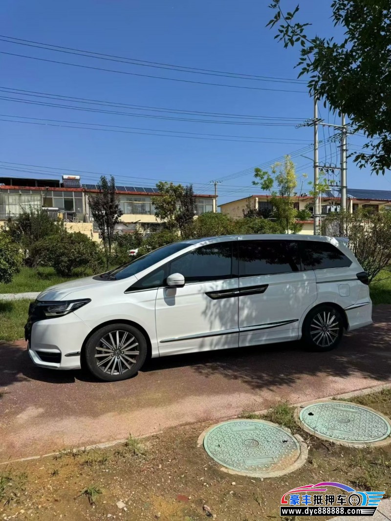 23年本田艾力绅轿车抵押车出售