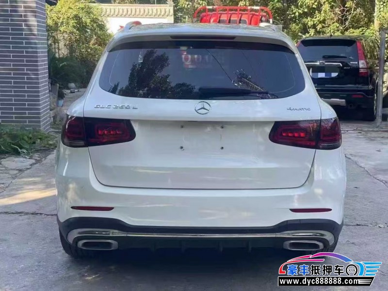 20年奔驰GLC轿车抵押车出售