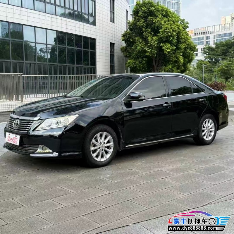 14年丰田凯美瑞轿车抵押车出售