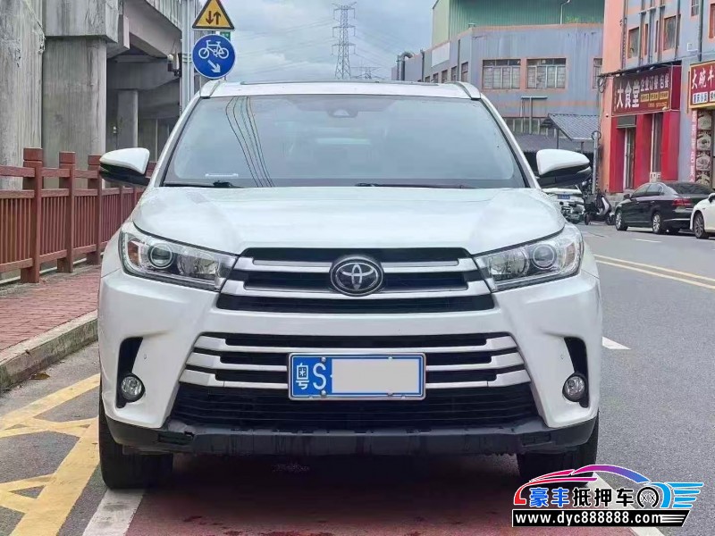 21年丰田汉兰达轿车抵押车出售