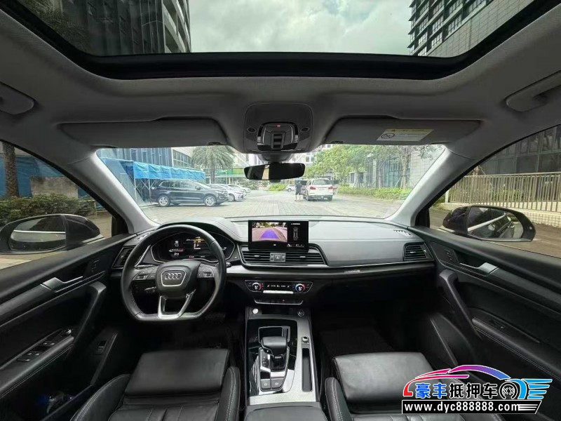 23年奥迪Q5轿车抵押车出售