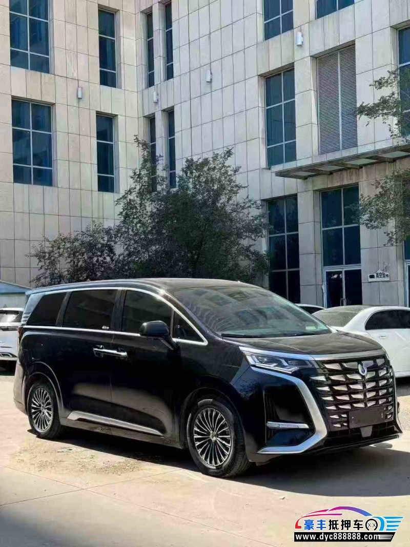 24年腾势D9MPV抵押车出售