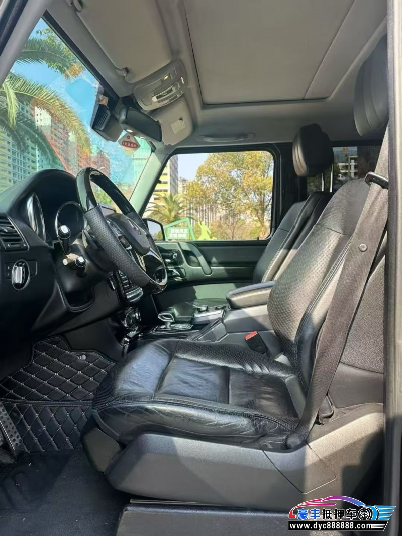 13年奔驰G轿车抵押车出售