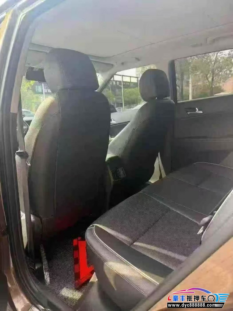 15年现代ix25SUV抵押车出售