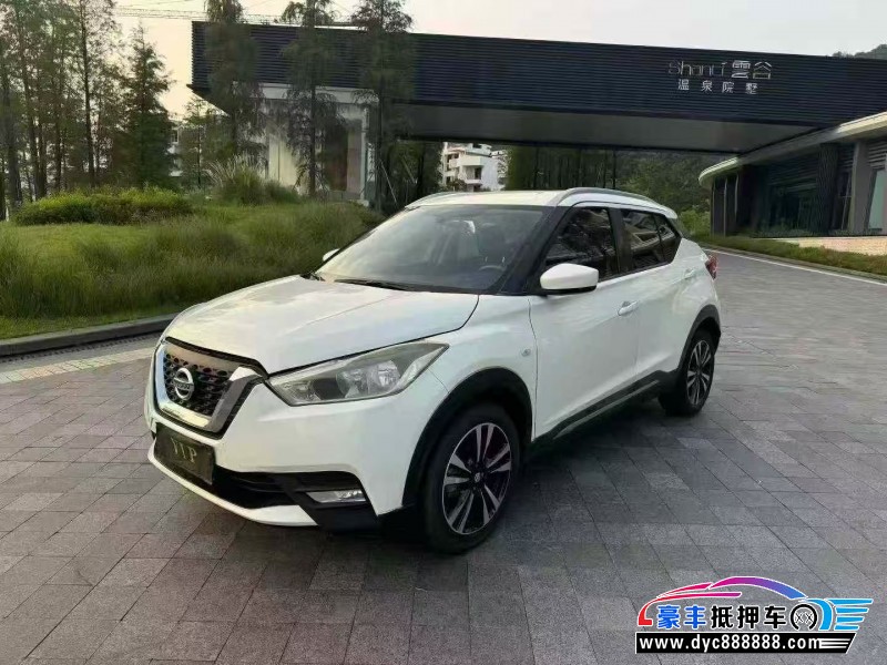 20年日产劲客轿车抵押车出售