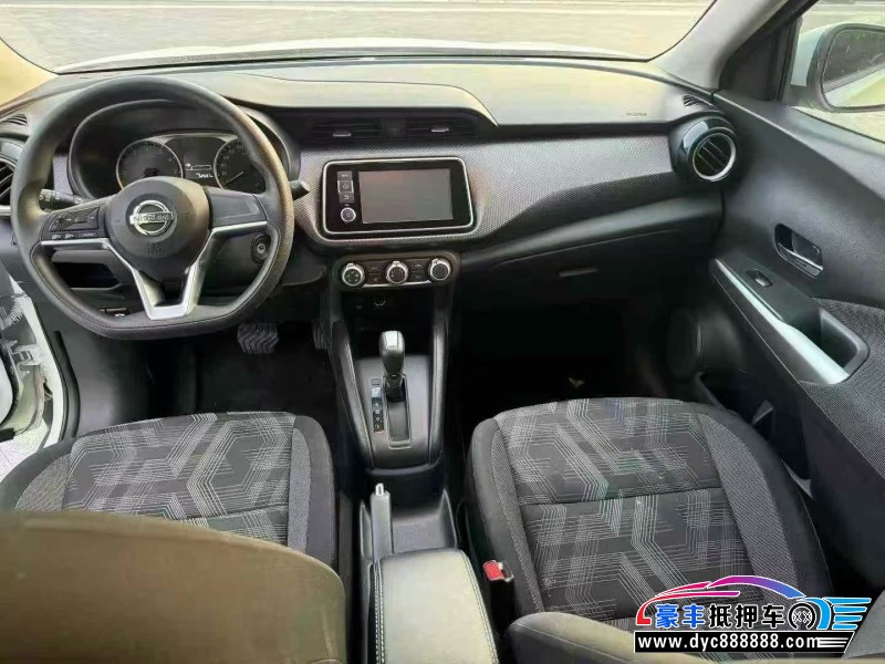 20年日产劲客轿车抵押车出售