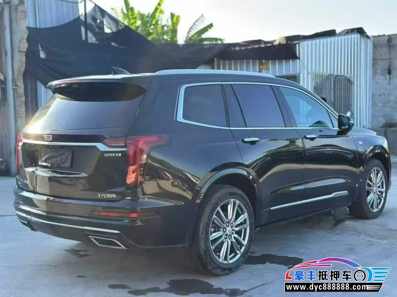 21年凯迪拉克xt6轿车抵押车出售