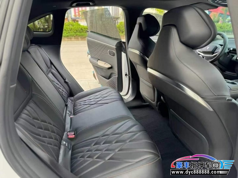 23年长安深蓝S7轿车抵押车出售