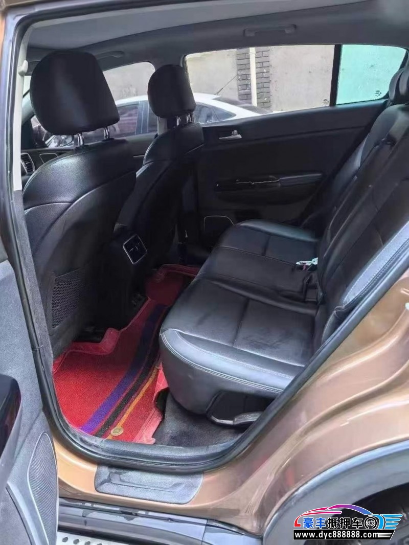 17年起亚KX5轿车抵押车出售