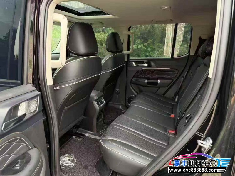 24年WEY坦克300轿车抵押车出售