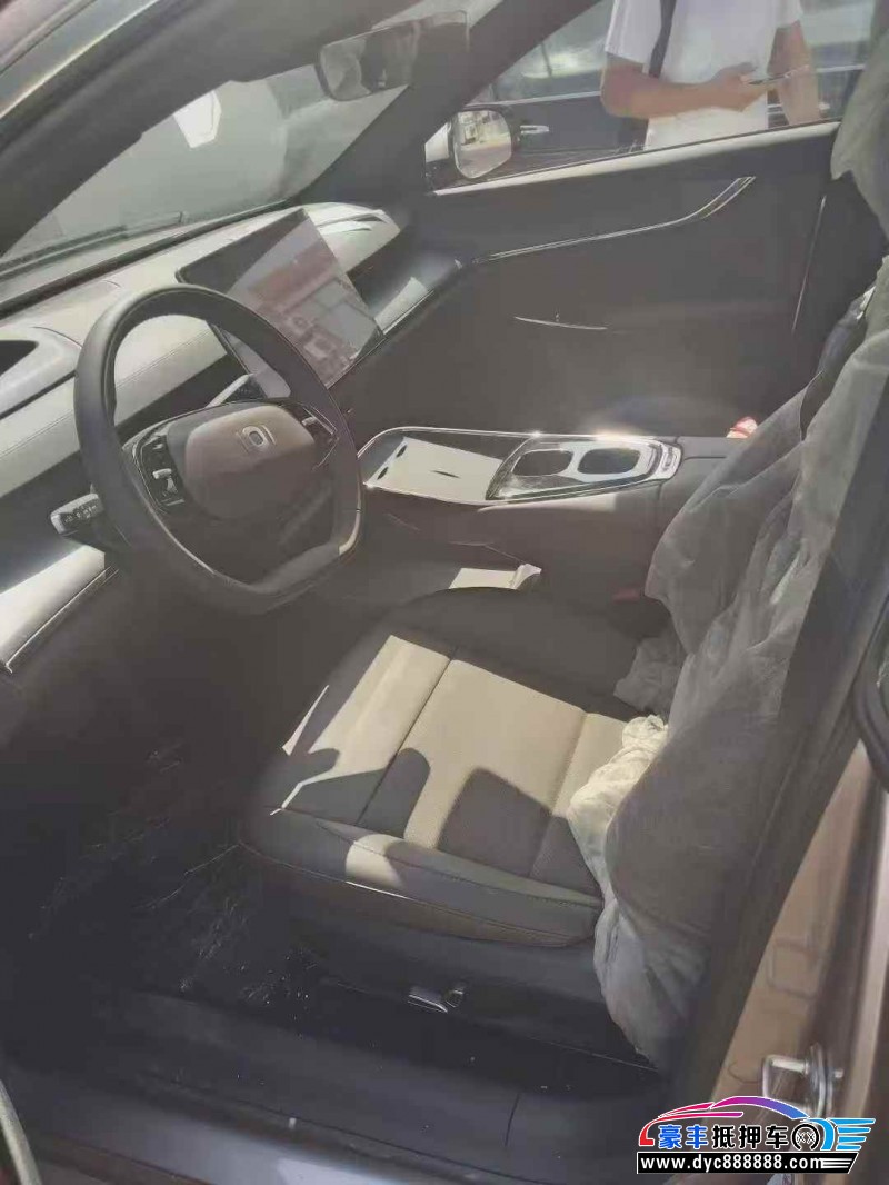 25年长安启源A07轿车抵押车出售