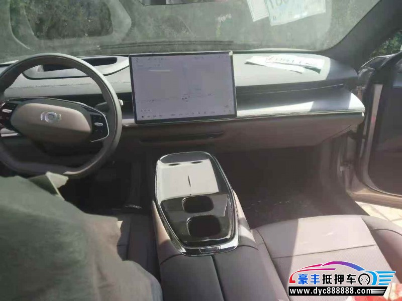 25年长安启源A07轿车抵押车出售